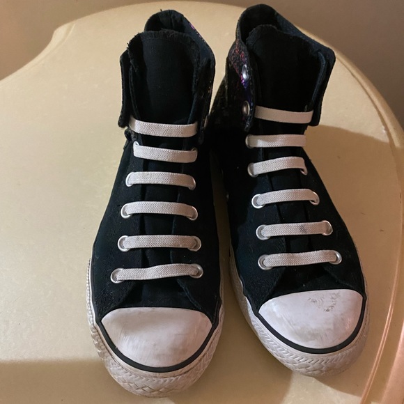 Chuck Taylor All Star Pride in Black and University Red Sz6  Multi Color Hightop - Picture 4 of 8